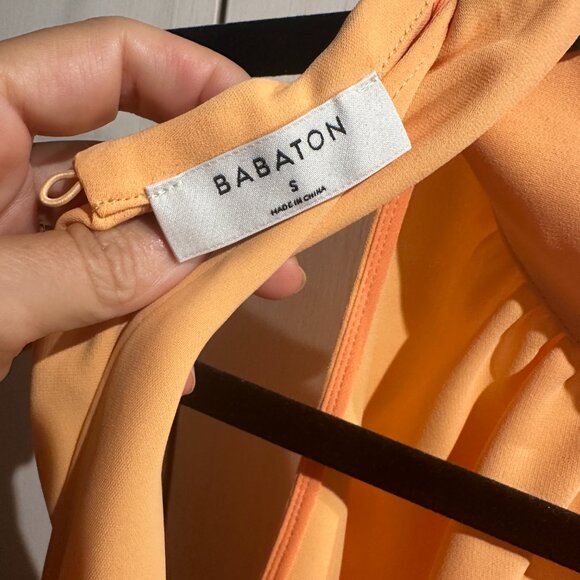 BNWT Aritzia Babaton Vitae Blouse APRICOT Small - Picture 5 of 6